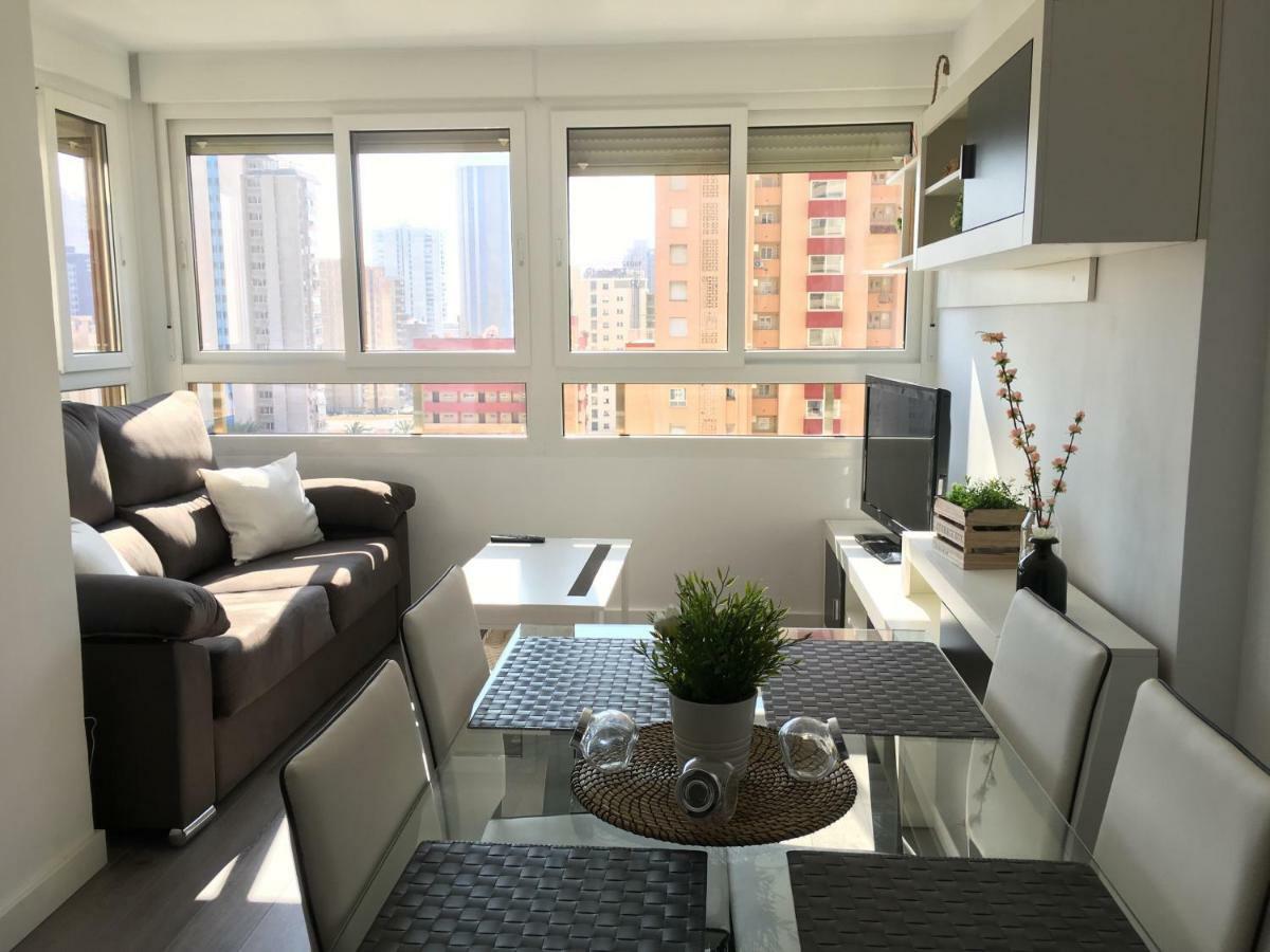 El Apartamento De Cristian Benidorm Exterior foto